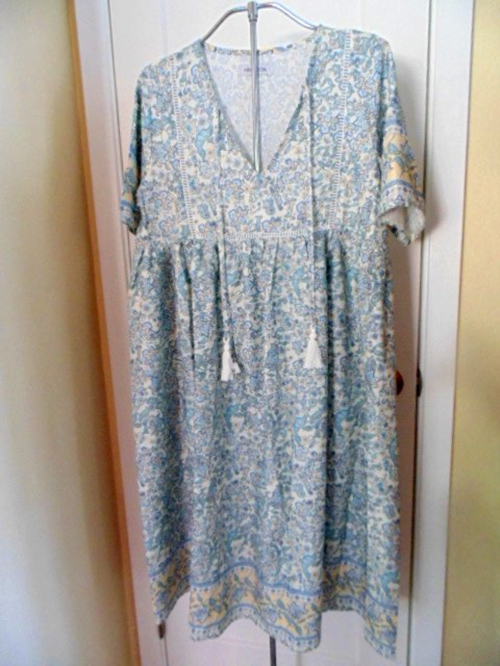 New Misslook Blue Paisley Dress Boho Prairie Cottage Casual V Neck Empire sz S